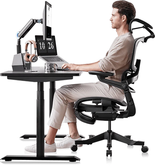 כיסאות ושולחנות